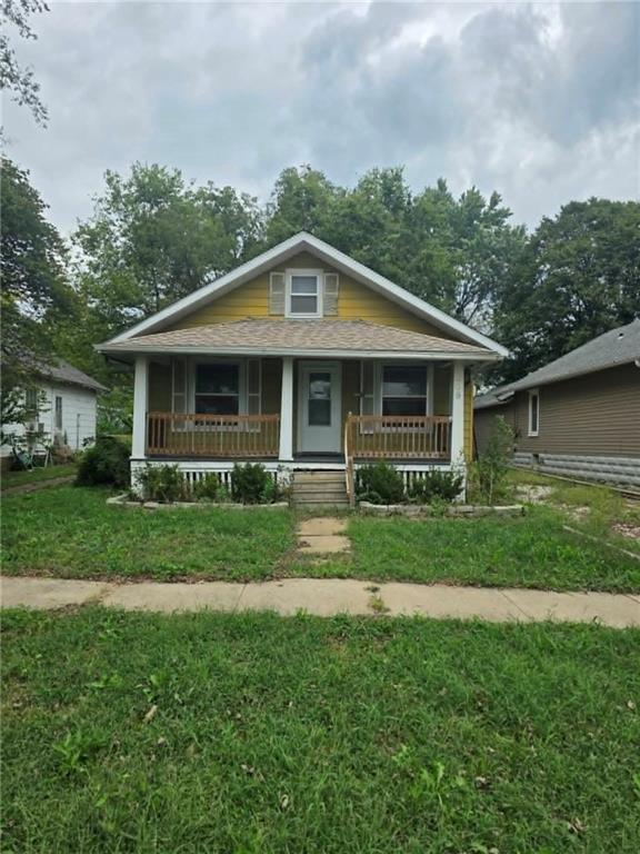 209 W 7th Ave, Garnett, KS 66032