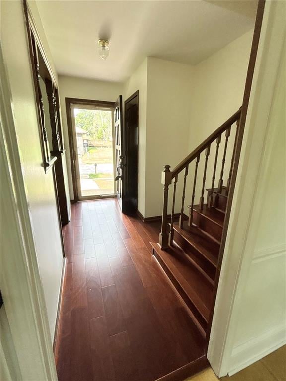 207 SE Claremont St, Lee's Summit, MO 64063