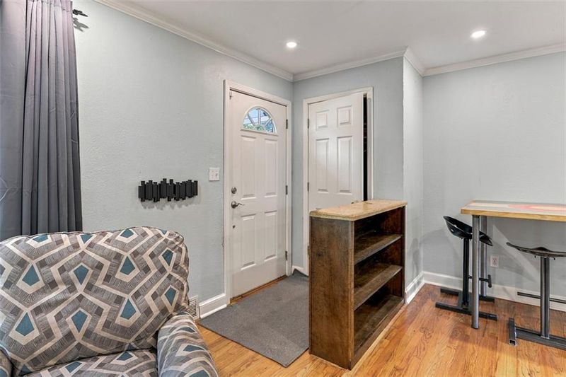 3007 W 73rd Ter, Prairie Village, KS 66208