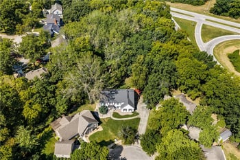 504 NW 47th St, Kansas City, MO 64116