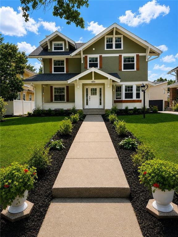 5840 Mcgee St, Kansas City, MO 64113