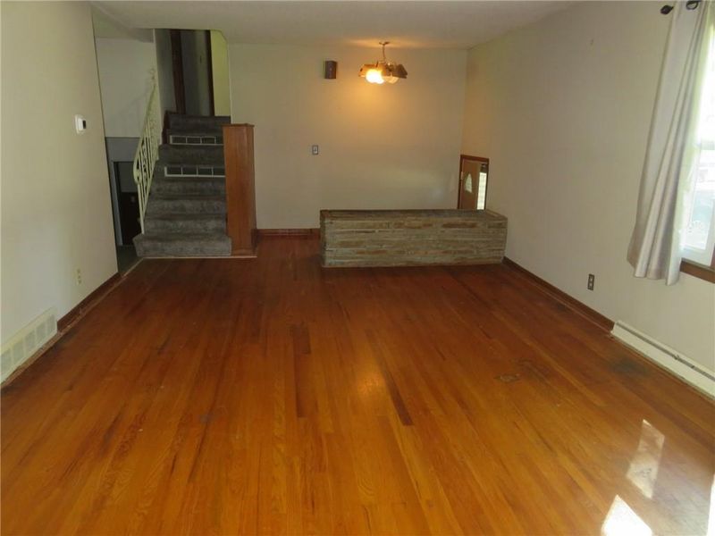 3606 NW 60th Ter, Kansas City, MO 64151