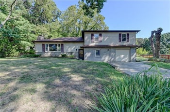 3606 NW 60th Ter, Kansas City, MO 64151
