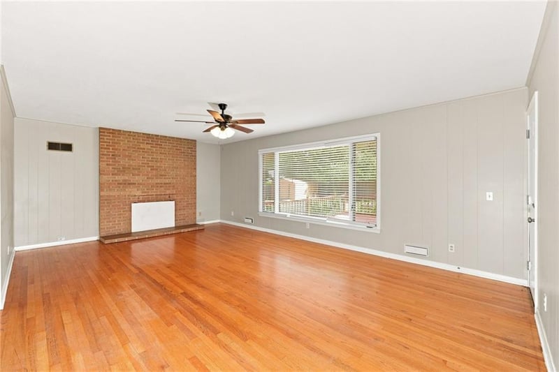 1405 N Mccoy St, Independence, MO 64050