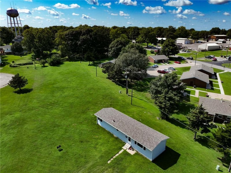 322 E 15th St #Parcel 2, Horton, KS 66439