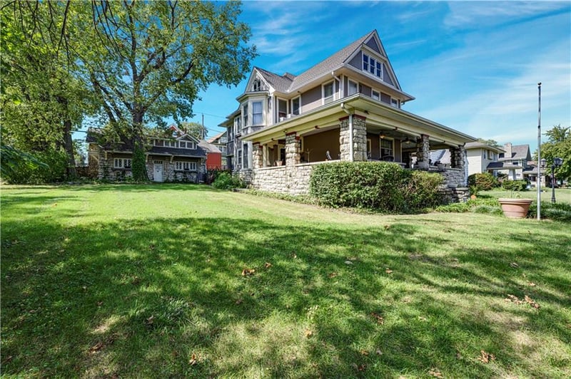 140 Van Brunt Blvd, Kansas City, MO 64123