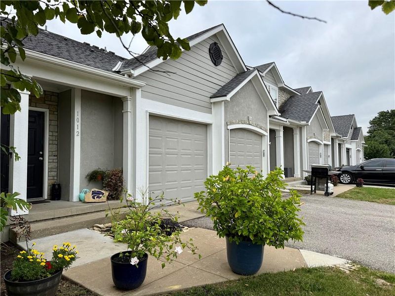 1002 N Findley St, Olathe, KS 66061
