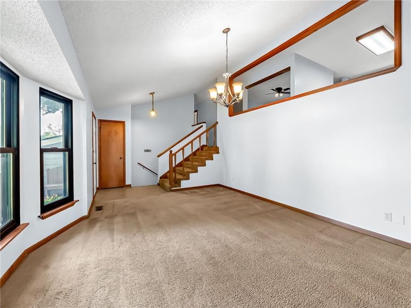 220 Crestview St, Lansing, KS 66043