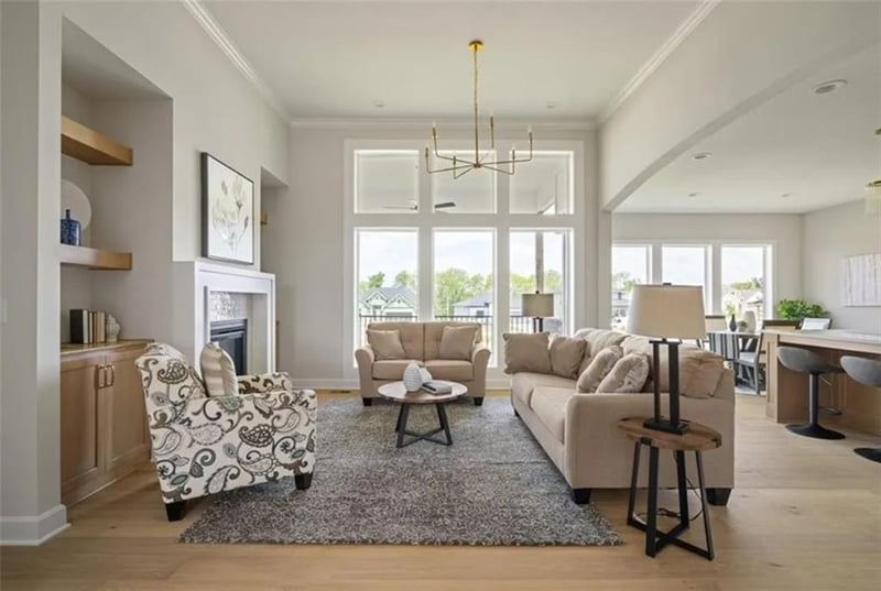8156 Roundtree St, Lenexa, KS 66220