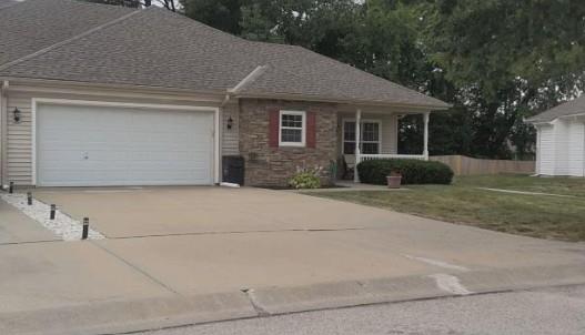 2124 N 114th Ter, Kansas City, KS 66109