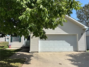12211 N Pomona Ave, Kansas City, MO 64163