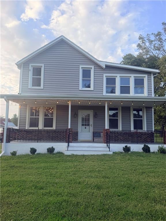16526 New Lawrence Rd, Leavenworth, KS 66048