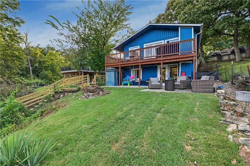 15 M St, Lake Lotawana, MO 64086