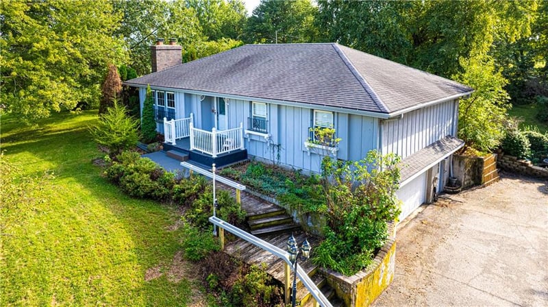 8400 Se 52nd Rd, St Joseph, MO 64507