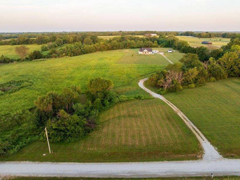 22010 S Excelsior Rd, Harrisonville, MO 64701
