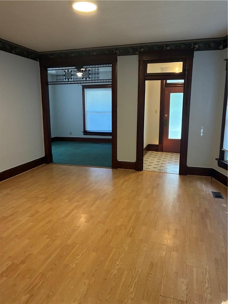 3122 Penn St, St Joseph, MO 64507