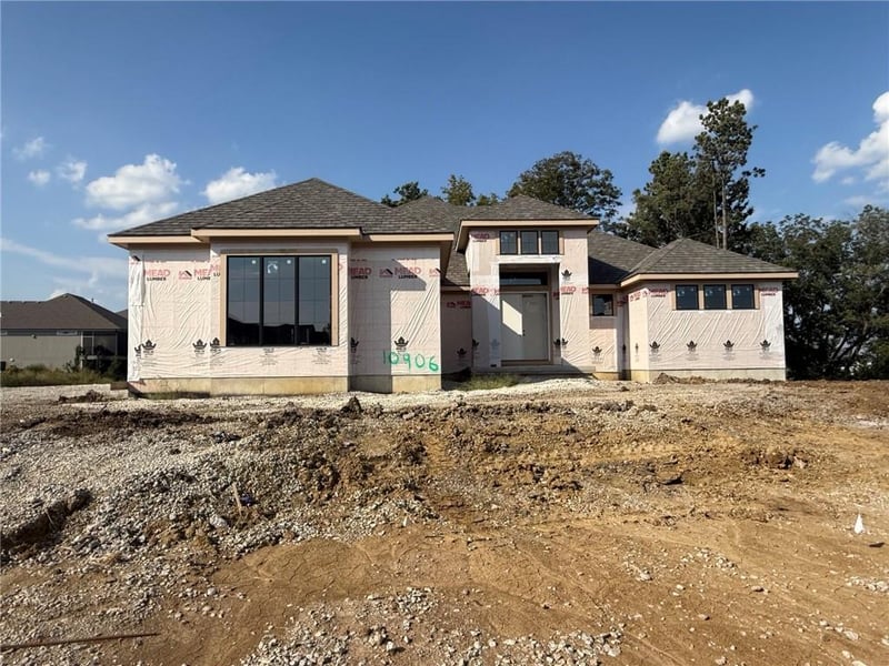 10906 W 173rd Ter, Overland Park, KS 66221