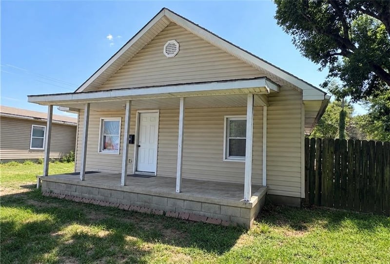 103 W 25th St, Pittsburg, KS 66762