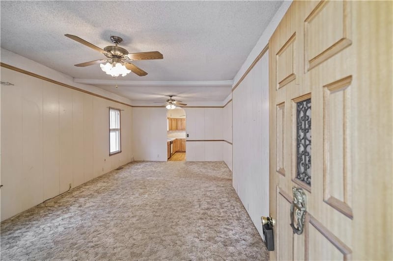 1321 W 6th St, Coffeyville, KS 67337