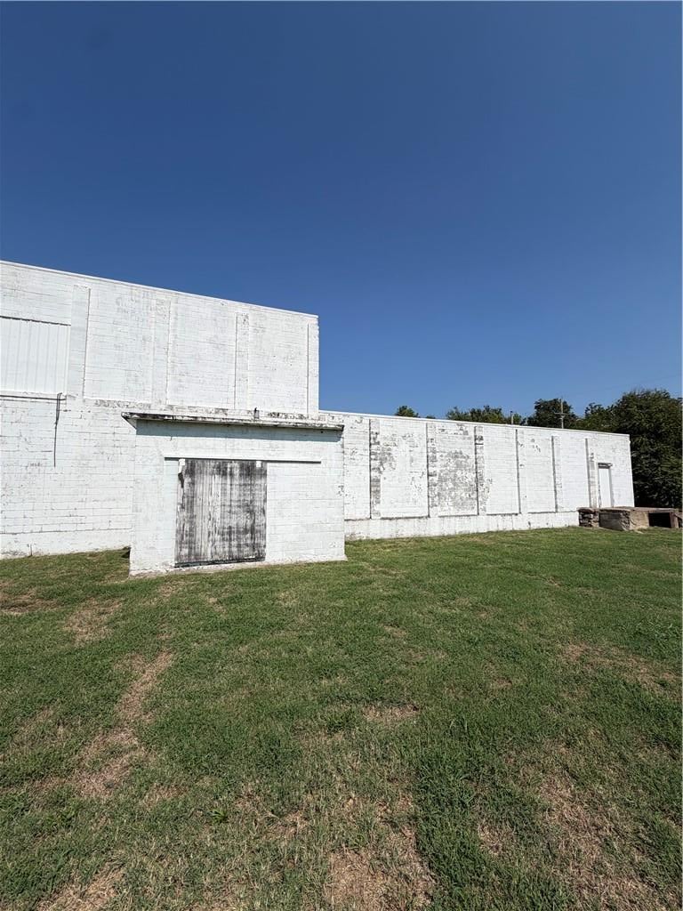2015 Gabriel Ave, Parsons, KS 67357