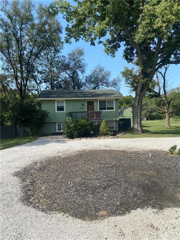 6310 NW Waukomis Dr, Kansas City, MO 64151