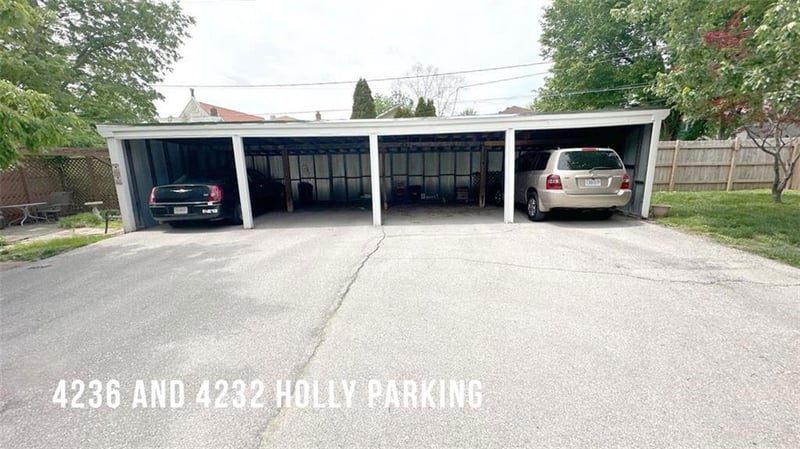 4232 Holly St, Kansas City, MO 64111