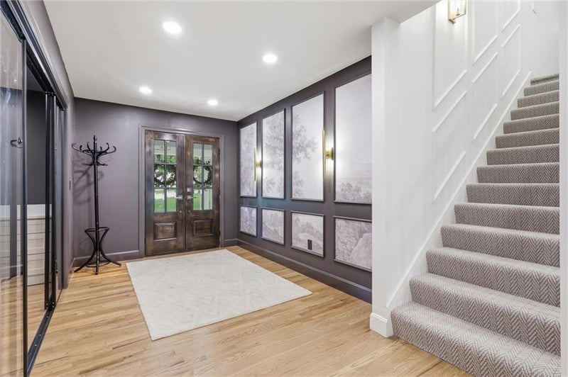 2832 W 91st St, Leawood, KS 66206