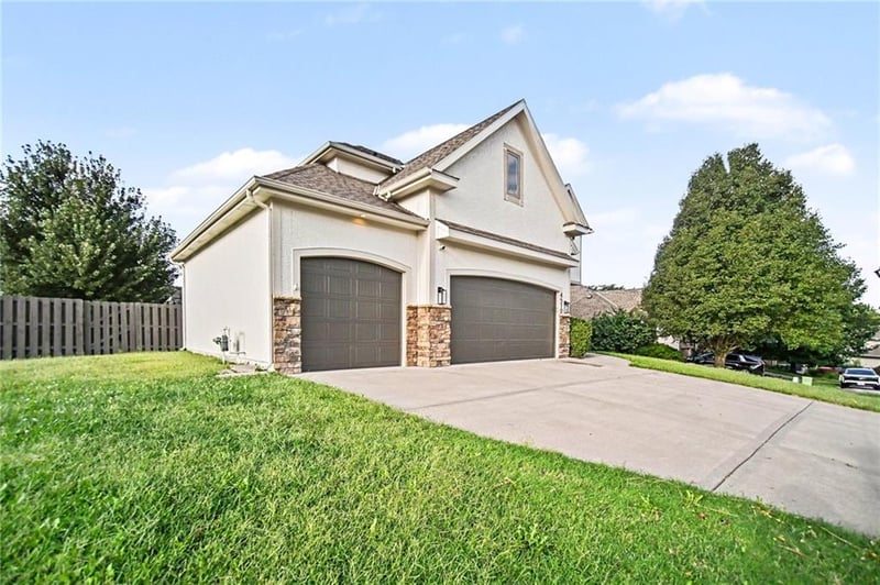 4510 N 110th St, Kansas City, KS 66109