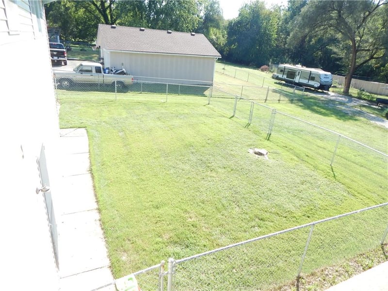 1727 Dakota St, Leavenworth, KS 66048