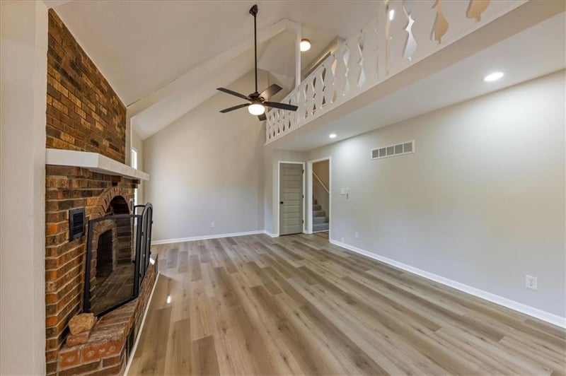 14806 E 200th St, Peculiar, MO 64078