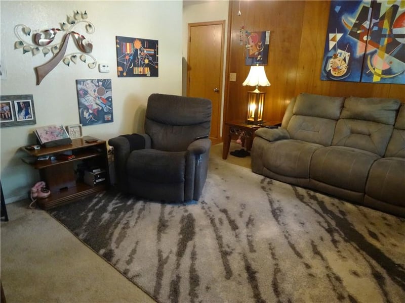 502 E Atkison Ave, Butler, MO 64730