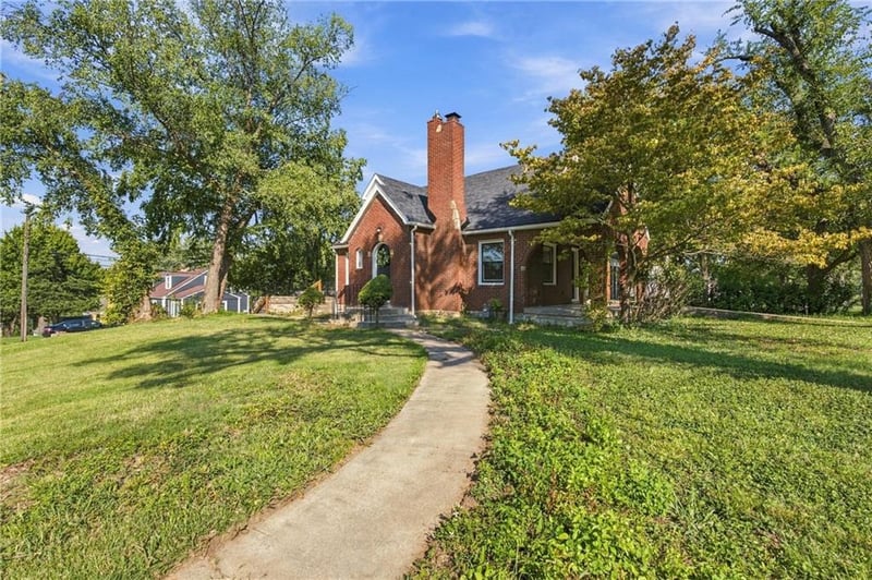 4400 Garfield Ave, Kansas City, KS 66102