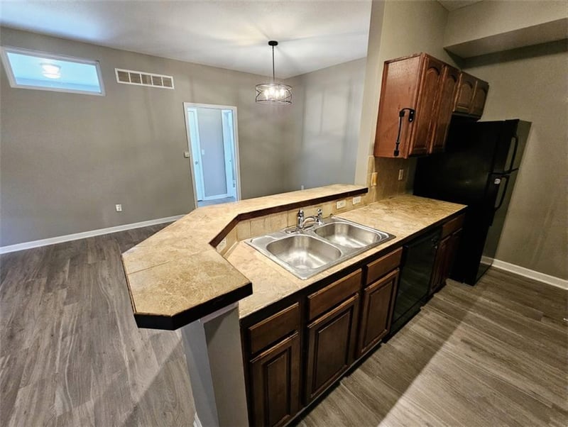1003 N Findley St, Olathe, KS 66061