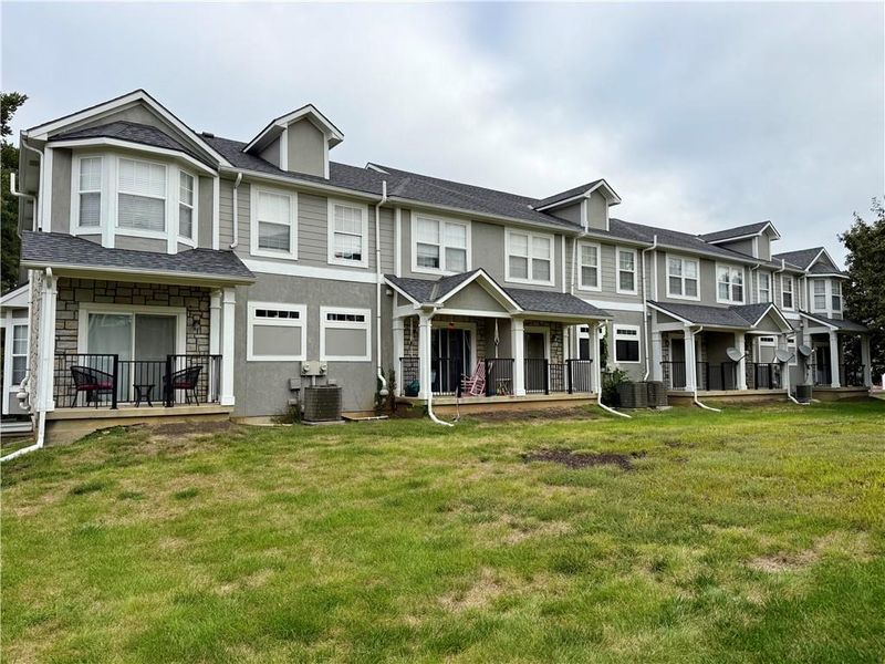 1003 N Findley St, Olathe, KS 66061