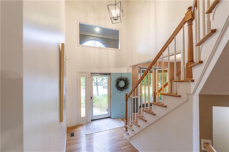 7911 W 131st Ter, Overland Park, KS 66213