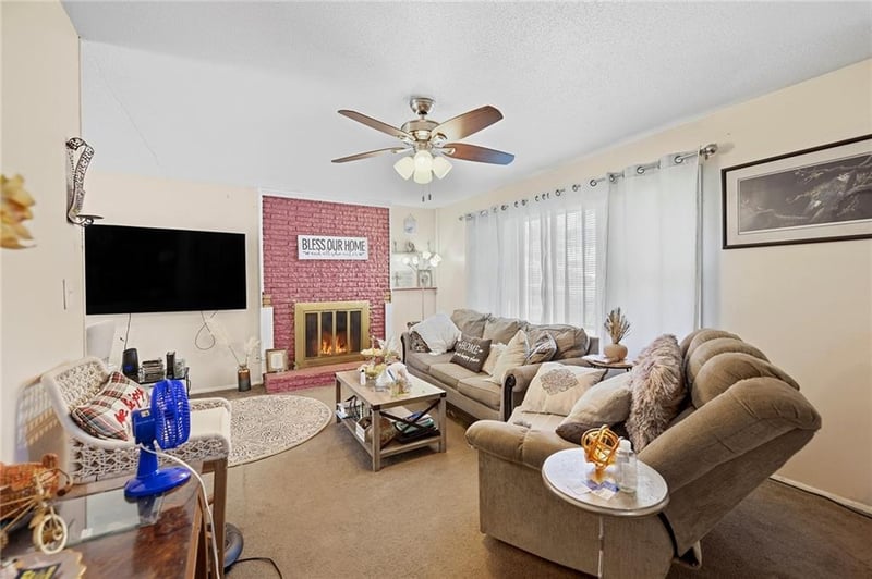 6000 E 95th Ter, Kansas City, MO 64134
