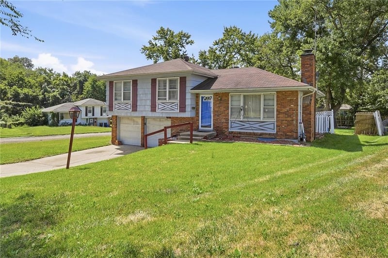 6000 E 95th Ter, Kansas City, MO 64134