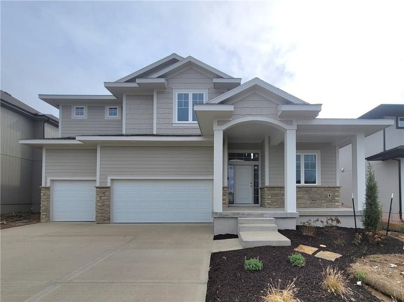 18261 Earnshaw St, Overland Park, KS 66013