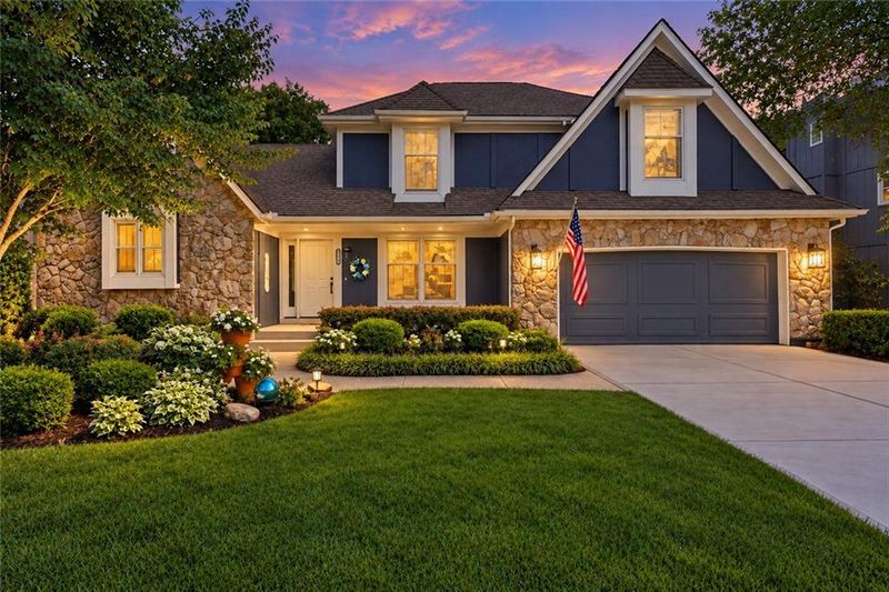 12808 W 121st St, Overland Park, KS 66213