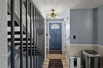 5913 Ridgeway Ave, Kansas City, MO 64133