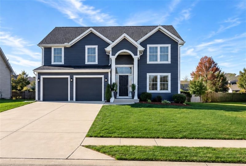 11404 N Bristol Ave, Kansas City, MO 64156
