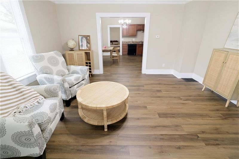 423 E Market St, Warrensburg, MO 64093