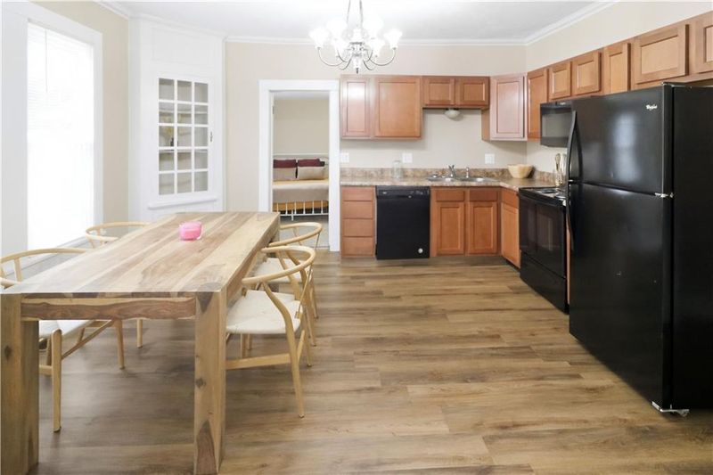 423 E Market St, Warrensburg, MO 64093