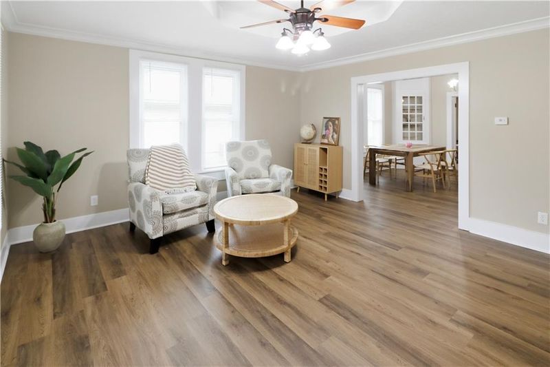 423 E Market St, Warrensburg, MO 64093