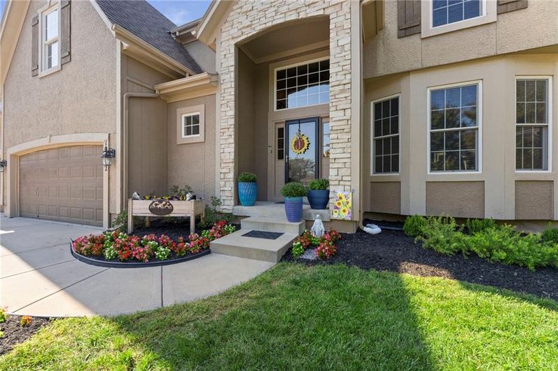 10952 S Barth Rd, Olathe, KS 66061
