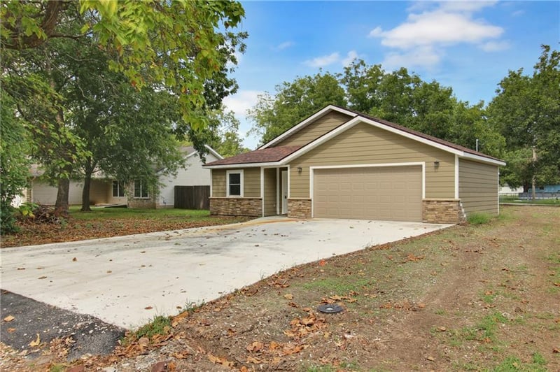 1315 Partridge Ave, Parsons, KS 67357