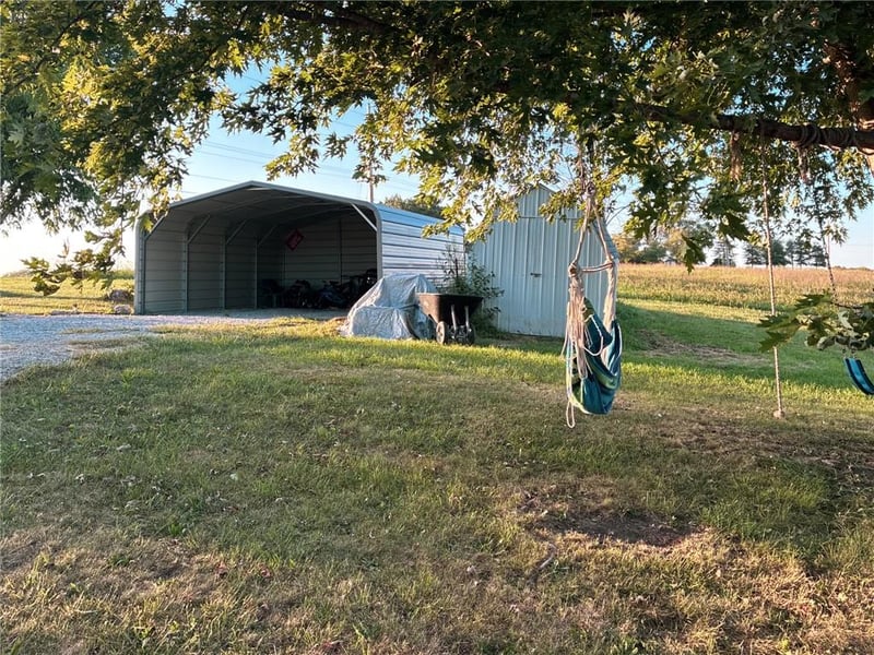 224 NW 3rd Ave, Trenton, MO 64683
