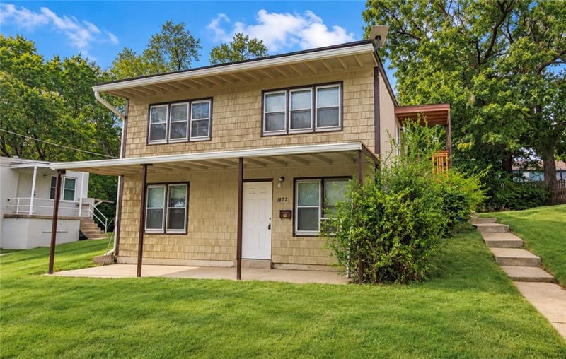 1422 -1422 12 W Waldo Ave, Independence, MO 64050