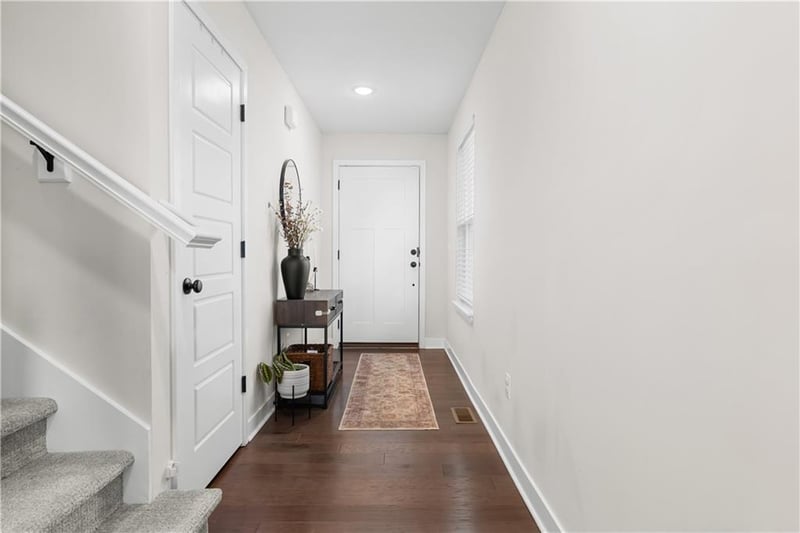 8765 SW Brickell Dr, Blue Springs, MO 64064