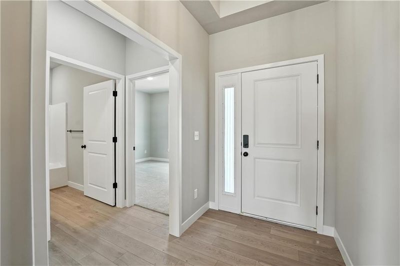 9612 N Ava St, Kansas City, MO 64154